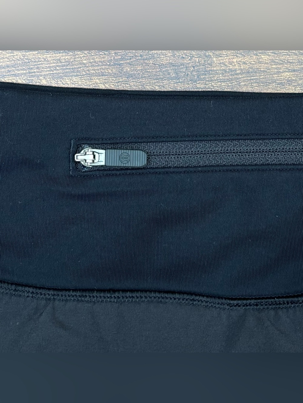 Lululemon Speed Up Shorts 4" In Black Size 8 - Picture 4 of 6